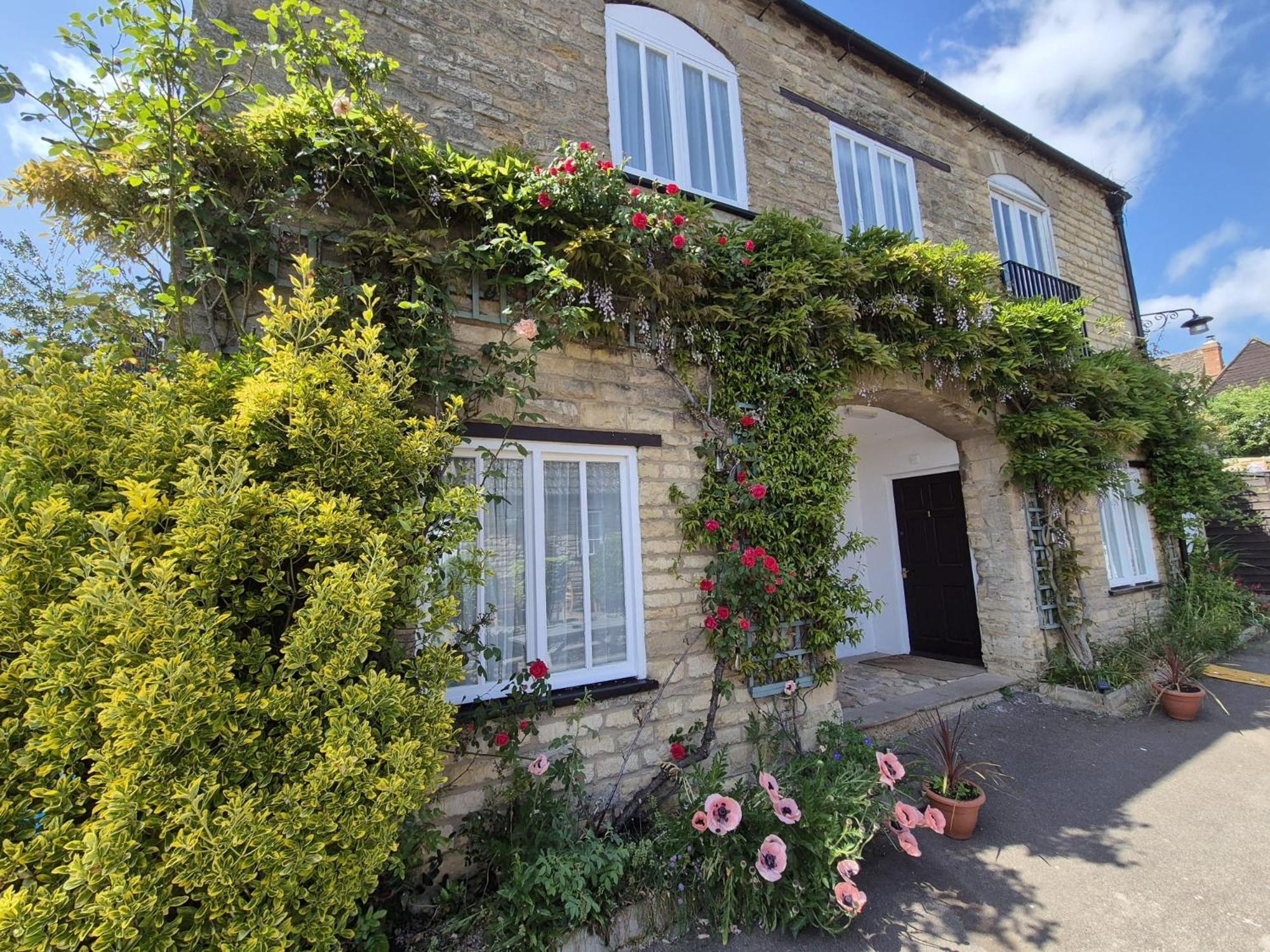 The Ship Inn Oundle Esterno foto